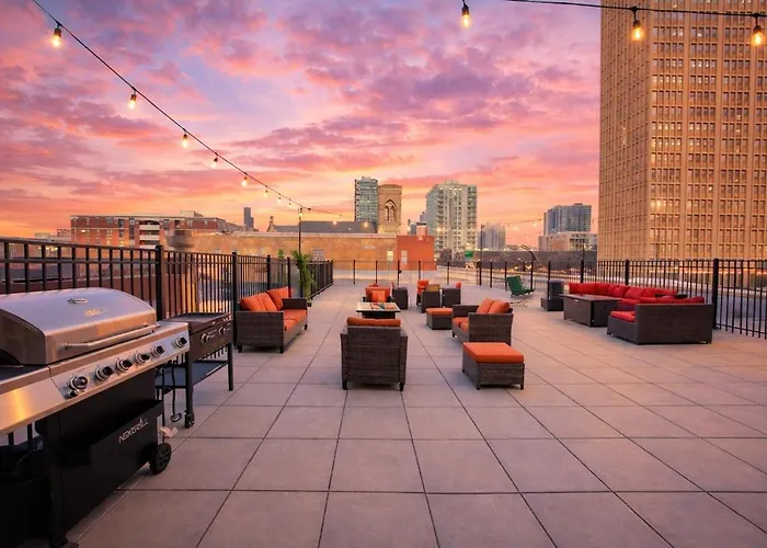 Mccormick Place Secret Oasis With Optional Parking For Up To 8 Guests Chicago