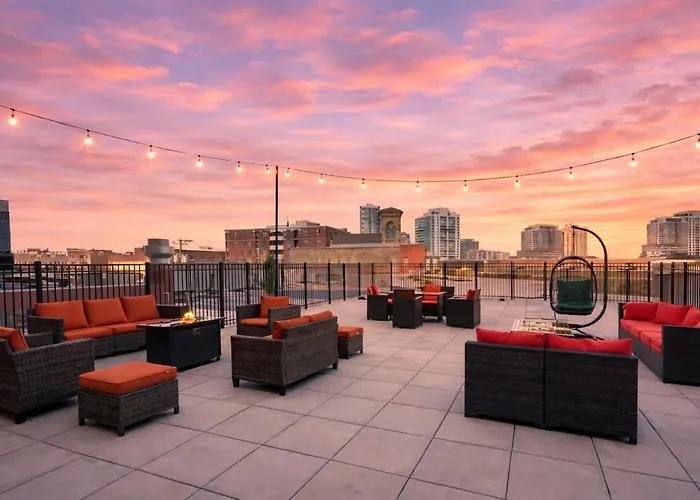 Appartement Mccormick Place Secret Oasis With Optional Parking For Up To 8 Guests Chicago